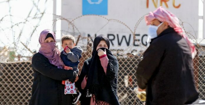 Refugiados sirios en Jordania vuelven voluntariamente a su país