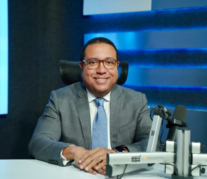 José Eliseo Almánzar analiza situación haitiana y propone profundizar el estudio del contexto regional
