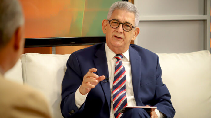 Director de Presupuesto destaca inversión en proyectos públicos