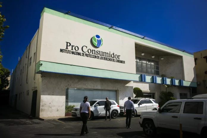 Sancionarán con medidas drásticas a comercios sorprendidos vendiendo útiles escolares de Inabie
