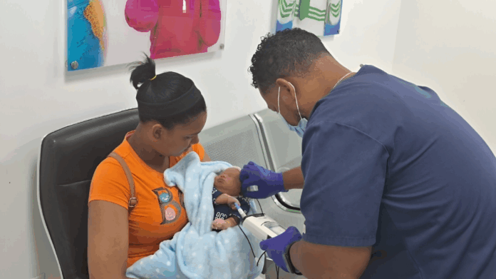 Más de 61,000 recién nacidos han sido tamizados para hipoacusia desde 2022