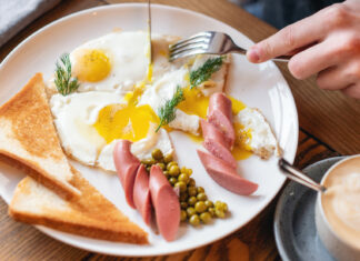 Estos son los alimentos que deben incluirse en un desayuno saludable