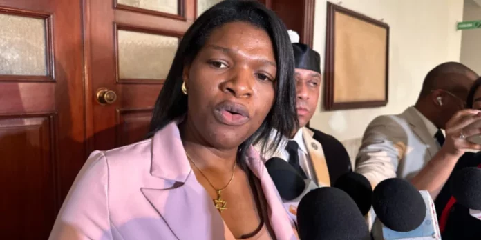 Aplazan para el 25 de agosto audiencia de apelación de Elizabeth Silverio