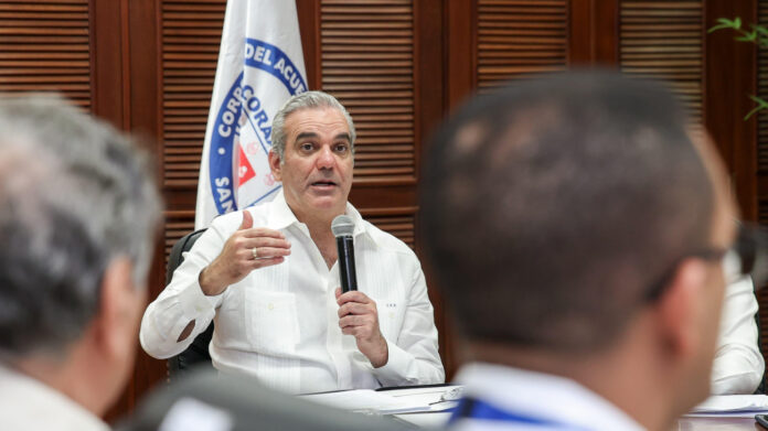 Gobierno supera los 4,000 millones de pesos en inversión directa para agua y saneamiento en Santiago