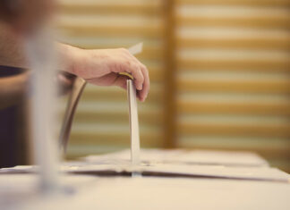 Reino Unido rebajará la edad legal para votar a los 16 años