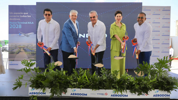 Abinader deja iniciada construcción de moderna terminal de pasajeros en el AILA