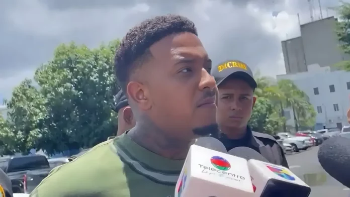 Aplazan medida de coerción contra Alex Paquete