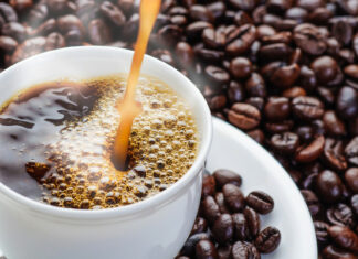 Revelan la hora idónea para el primer café de la mañana