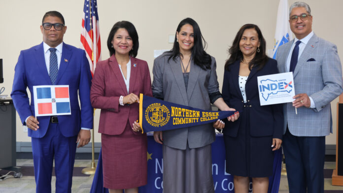 Index renueva acuerdo educativo con Northern Essex Community College en Lawrence