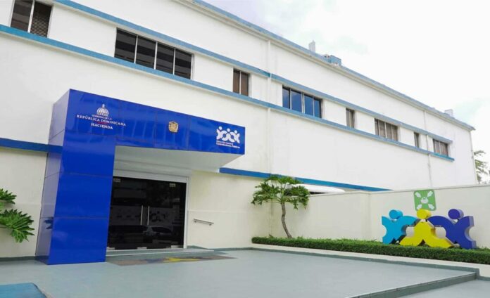 Contrataciones Públicas suspende 38 registros de proveedores vinculados a funcionarios