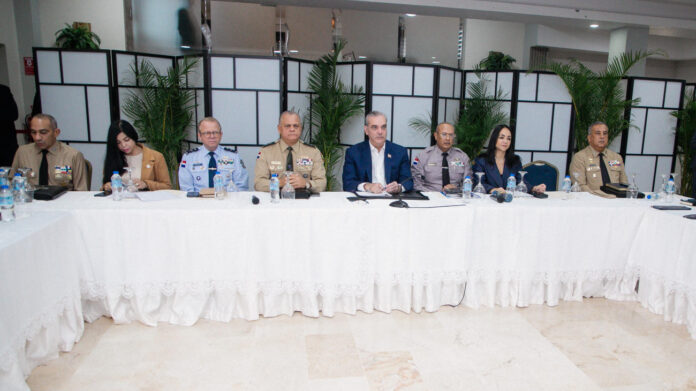 Abinader encabeza reunión de seguimiento al Plan de Seguridad Ciudadana