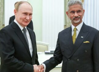 Putin se reúne con el canciller de la India