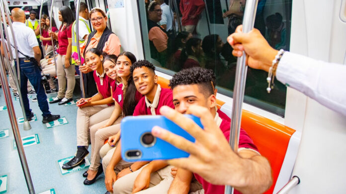 Línea 1 del Metro moviliza 10 % más usuarios sin congestión