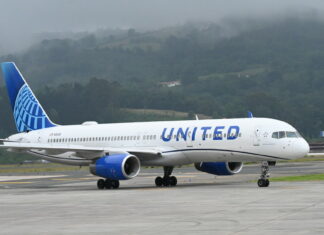 United Airlines suspende vuelos en todo EE.UU.