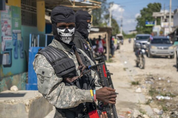 Haití: entre bandidos y mercenarios