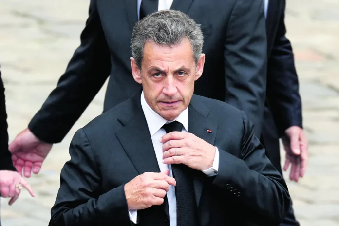 Condenan a 5 años de prisión a Nicolas Sarkozy en el caso de financiación electoral con dinero de Gadafi