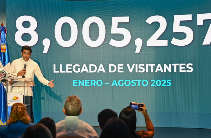 RD recibe más de 8 millones de visitantes hasta agosto