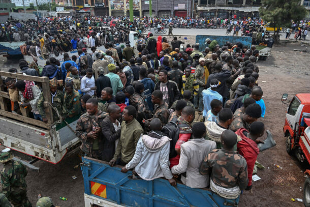 Rebeldes toman ciudad estratégica en este de RDC