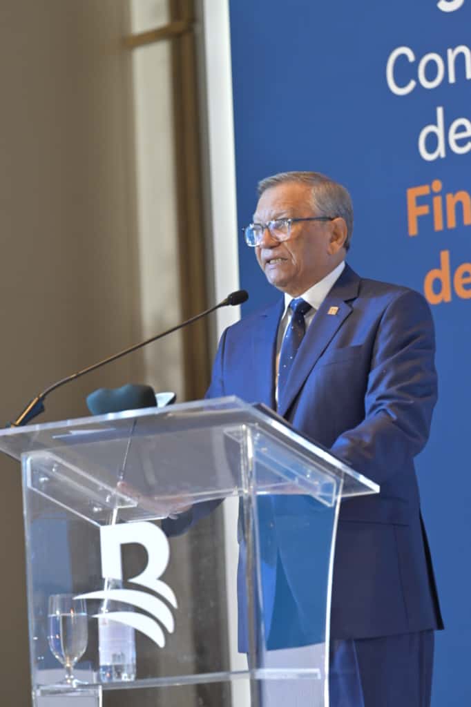 Aguilera afirma que Banreservas se mantiene a la vanguardia para enfrentar riesgos que amenazan el sistema bancario