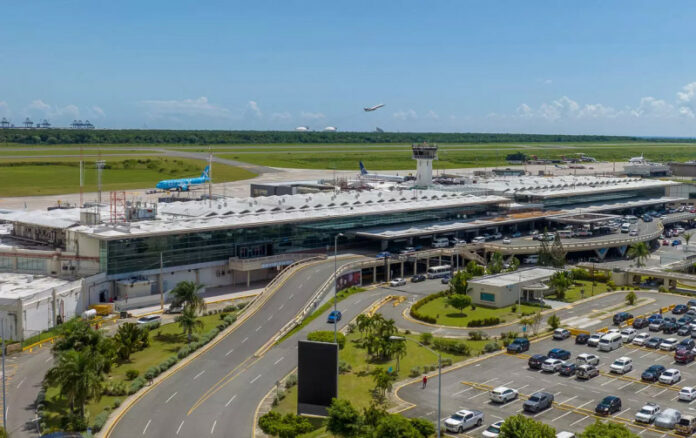 Fallo eléctrico afecta operaciones del Aeropuerto de Las Américas