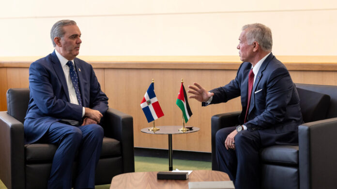 Abinader se reúne con el rey de Jordania, Abdalá II bin Al-Hussein