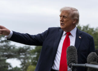 Trump dice que hubo más barcos atacados en el Caribe