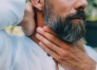 ¿Qué podría ocultar el tamaño del cuello sobre su salud?