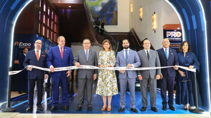 Raquel Peña encabeza inauguración de la Expo Mercado de Valores 2025