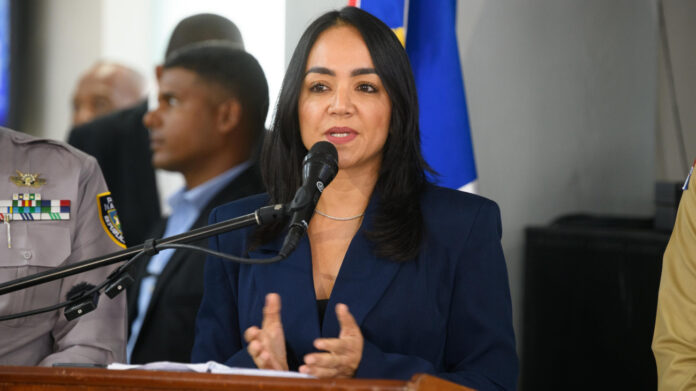 Faride Raful reitera que misión policial es proteger y servir; no habrá impunidad