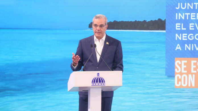 Abinader presenta logros que consolidan RD como hub aéreo y logístico a nivel regional