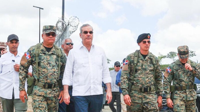 Abinader supervisará este viernes planta eléctrica Energía 2000 en Manzanillo