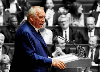 El primer ministro francés presenta su dimisión a Macron