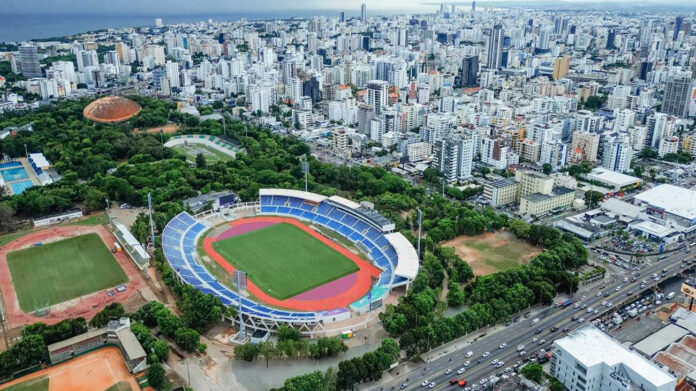 Estadio Olímpico Félix Sánchez cerrado para uso del terreno o la pista