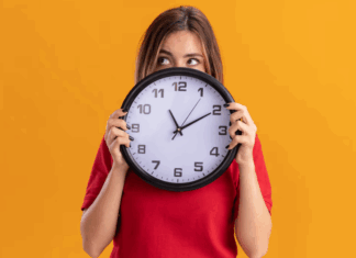 Qué significa llegar siempre tarde, según la psicología