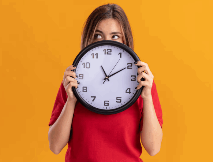 Qué significa llegar siempre tarde, según la psicología