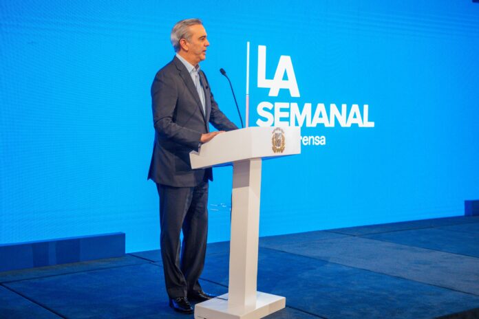 Abinader sobre incidente entre diputada y seguridad: “Cosas de mal gusto que no deberían pasar"