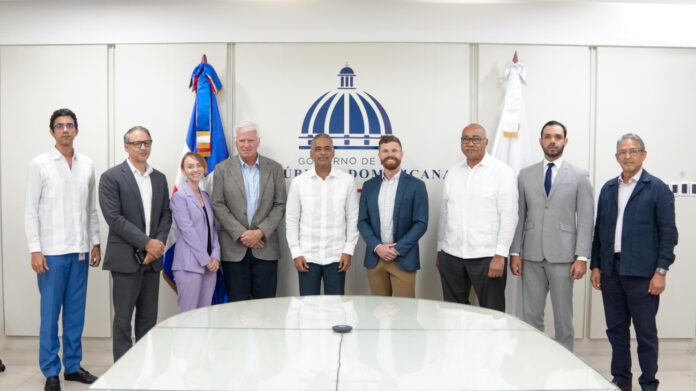 Delegación de EE. UU. observa el desarrollo del país en tierras raras