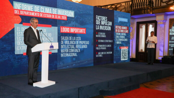 Abinader presenta avances que consolidan fortaleza RD en democracia