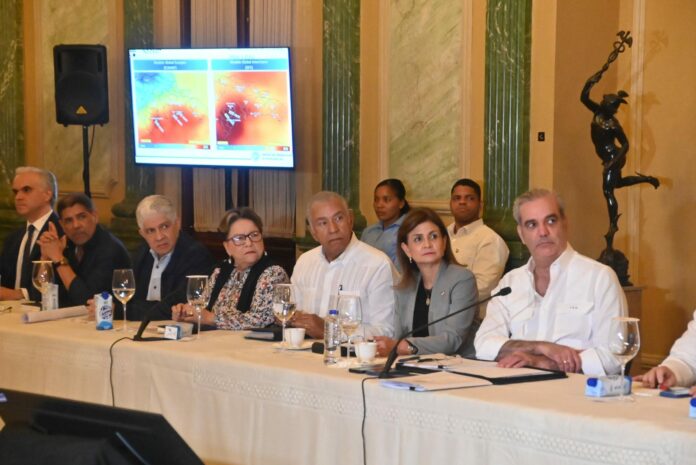 Gobierno se declara en sesión permanente por tormenta Melissa