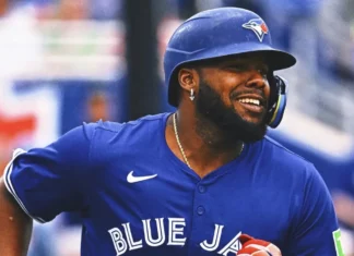 Vladimir Jr. hizo historia con su bambinazo en el Juego 6