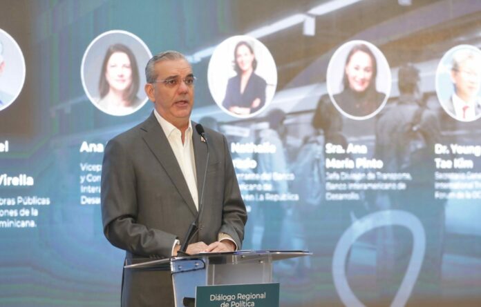 Presidente Abinader posiciona a RD en el centro del debate global sobre transporte sostenible