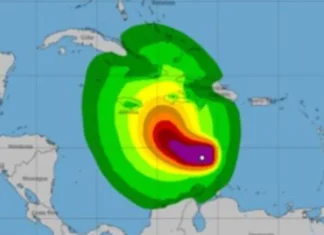 Tormenta tropical Melissa podría convertirse en «un huracán mayor» para el domingo