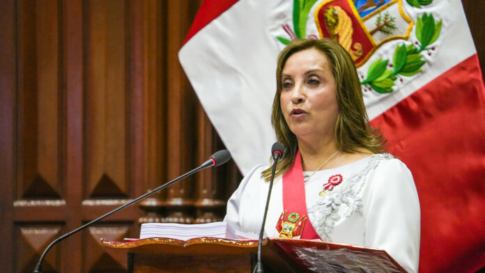 El Congreso de Perú aprueba destitución de Dina Boluarte