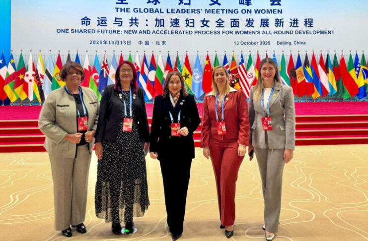 Ministra de la Mujer participa en la cumbre sobre la igualdad de género en China