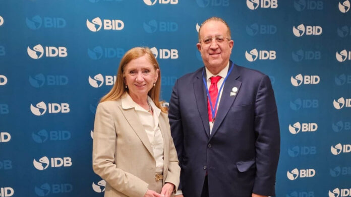 Magín Díaz desarrolla agenda de trabajo en las Reuniones Anuales del Banco Mundial y el FMI