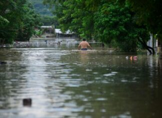 Más de 40 muertos y 20 desaparecidos tras intensas lluvias en México