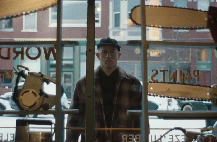 Usuarios de Netflix critican ‘Monstruo’ por “romantizar” al asesino serial Ed Gein