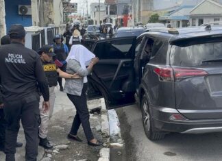 Allanan vivienda en SFM y detienen a una mujer