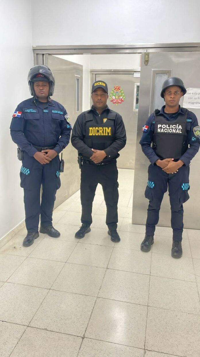 Dos hombres son perseguidos tras balear a ciudadano cerca del Palacio de Justicia Santo Domingo Este