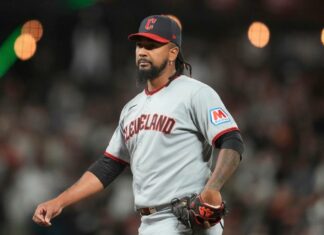 Clase y Ortiz acusados formalmente por presunto esquema de apuestas